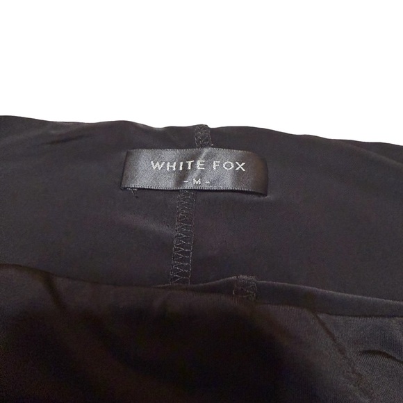 WHITE FOX Act Brand New Black Mini Skort Size Medium - Picture 5 of 8